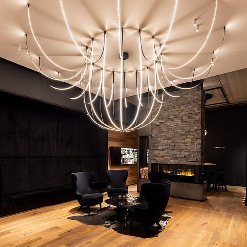 cortess_prolicht_thecodechandelier_3 cortess_prolicht_thecodechandelier_3